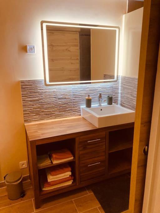 Proche Disneyland Paris Piscine Ouverte En Saison Estivale Holiday home